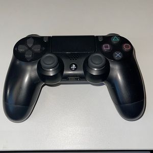 PS4 DualShock Controller